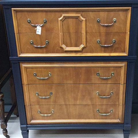 Marylin - vintage dresser