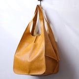 Shoulder Bag: Brown