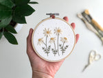 Daisy Embroidery Kit
