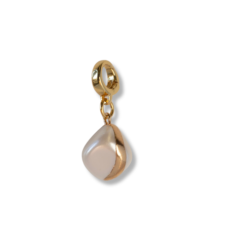 Pearl Lg Charm