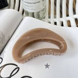 Hair Claw Beige
