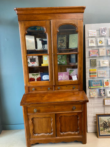 Lincoln: Vintage Hutch / Bookcase / Desk