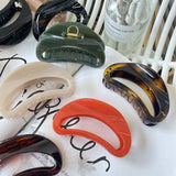 Hair Claw Beige
