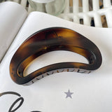Hair Claw Beige